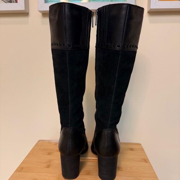 Chic tall heeled boots in rich black leather + suede combo đź–¤ - Picture 5 of 15